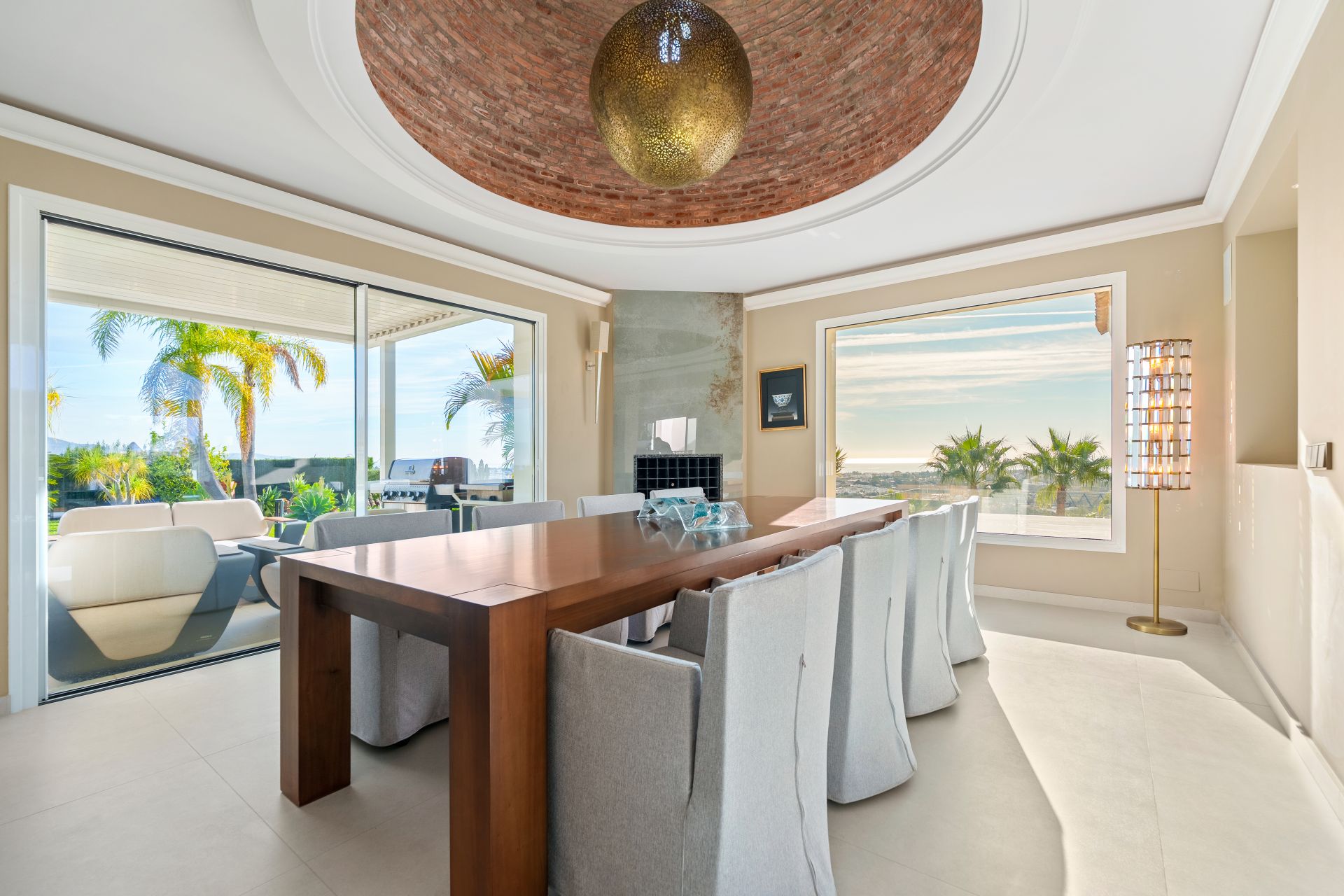 Casa K_Vilă exclusivistă cu vedere panoramică la mare în Benahavís 2